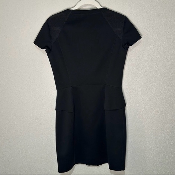 THEORY Tenna Black Neoprene zip Front Dress Size 4 - Picture 10 of 14